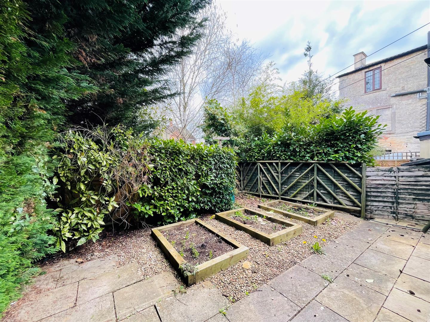 Shurnhold, Melksham Lock and Key